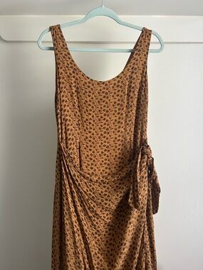 Kenar Dress Fitted Wrap Skirt Dress